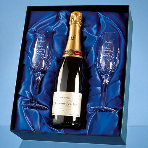 Blenheim Double Champagne Flute Gift Set with a 75cl Bottle